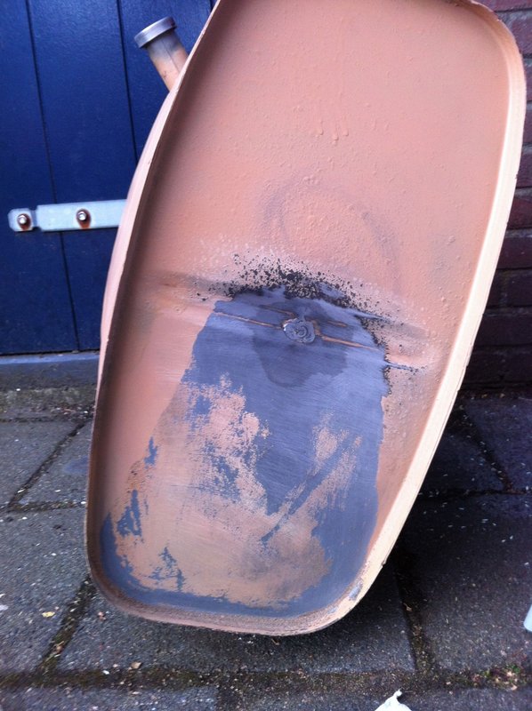 IMG_1809.jpg (833.57 KiB) 47413 keer bekeken Dat hoort niet.